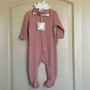 NWT 9M Chelsea & Violet Ribbed Footie